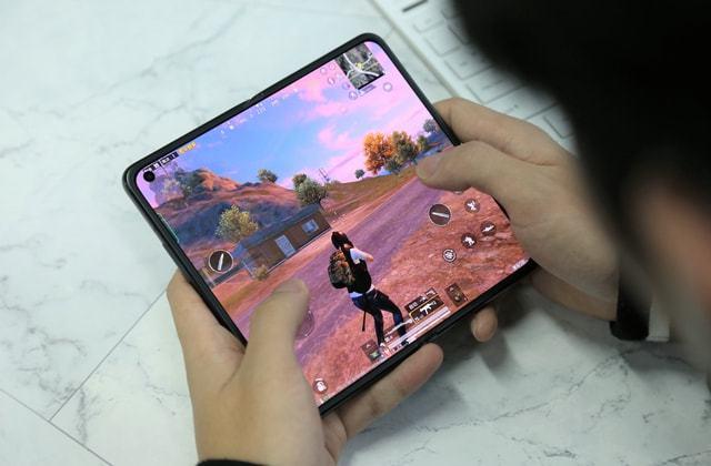 深入了解和平精英辅助现象:技术创新与社会影